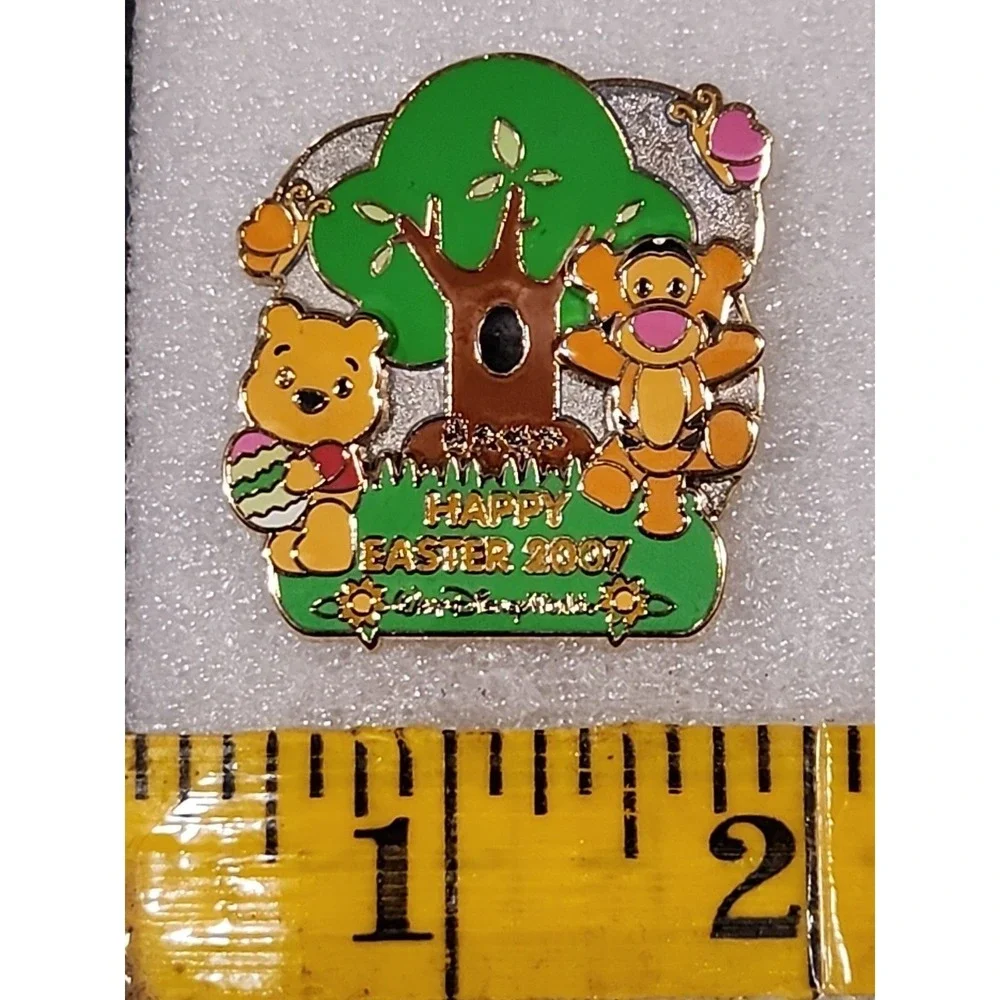 Disney Pin Winnie the Pooh Tigger Cute Easter‎ Egg Hunt 2007 2-D LE 54042